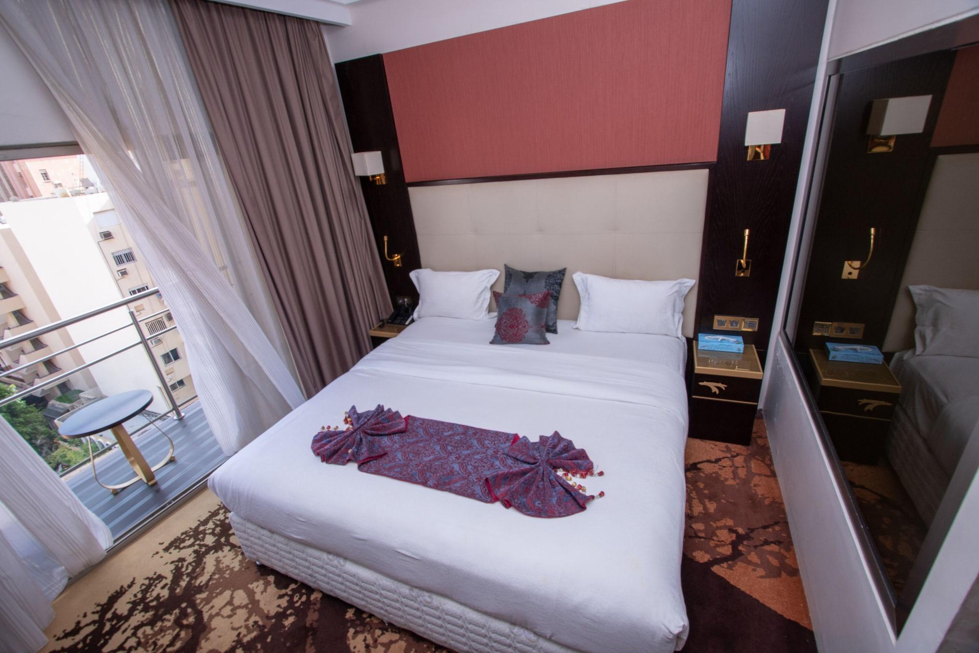 דקר Hotel Fleur De Lys Plateau מראה חיצוני תמונה