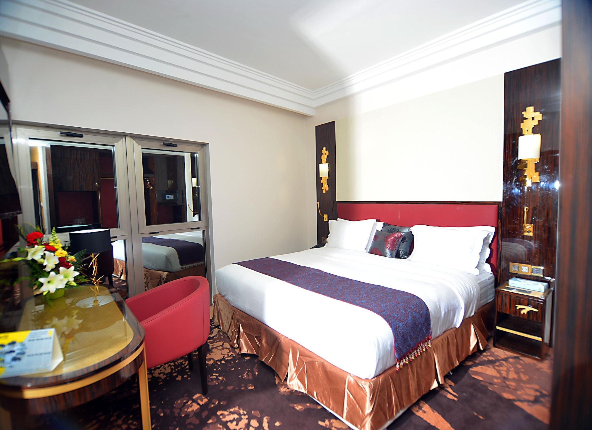 דקר Hotel Fleur De Lys Plateau מראה חיצוני תמונה