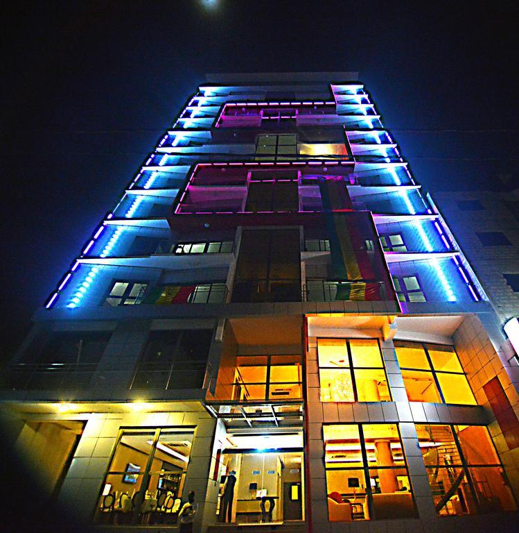 דקר Hotel Fleur De Lys Plateau מראה חיצוני תמונה