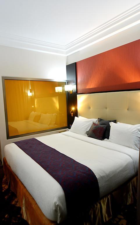 דקר Hotel Fleur De Lys Plateau מראה חיצוני תמונה
