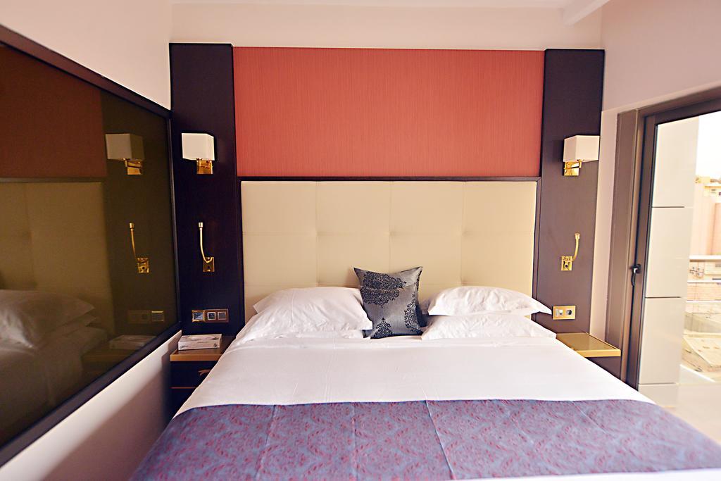 דקר Hotel Fleur De Lys Plateau מראה חיצוני תמונה