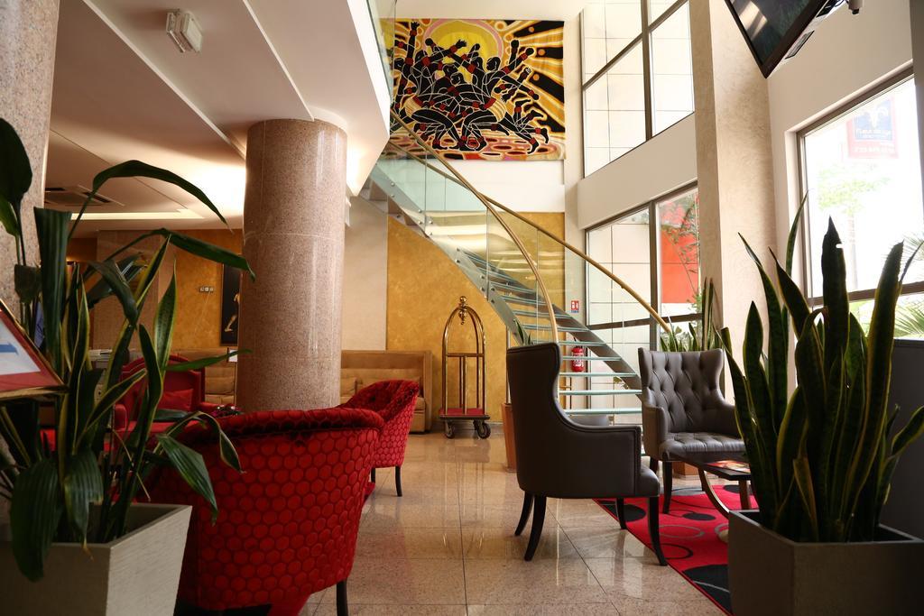דקר Hotel Fleur De Lys Plateau מראה חיצוני תמונה